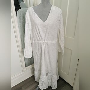 White Eyelet Broderie MaxiDress Beachy Boho Feminine Balloon Sleeves. Size 2XL
